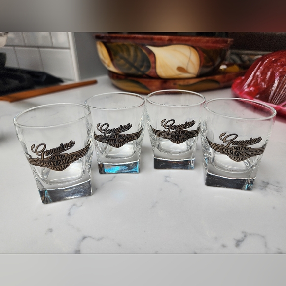 Harley-Davidson Other - HARLEY DAVIDSON Genuine Logo Shot Glasses Set Of Four NWOT